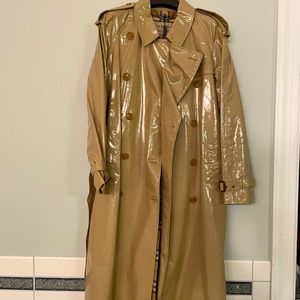 Burberry Trench Coat NWT